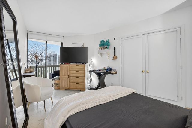 1000 Island Blvd 2105, Aventura, FL 33160