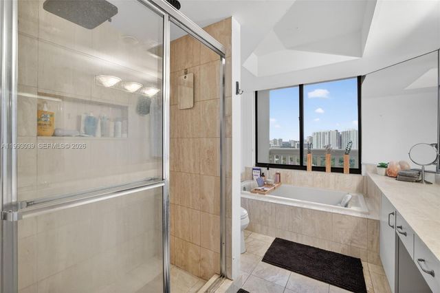 1000 Island Blvd 2105, Aventura, FL 33160