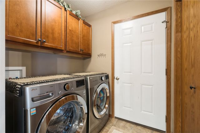 4420 Rec Drive, Marion, IA 52302