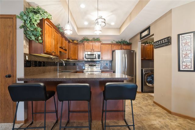 4420 Rec Drive, Marion, IA 52302