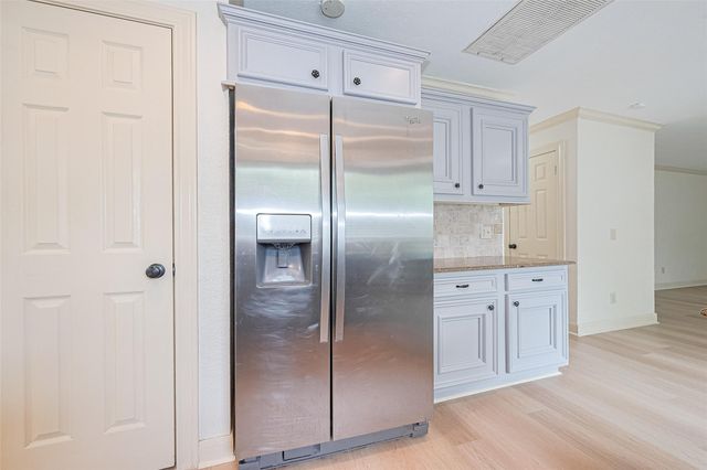 3614 Bee Bayou Lane, Sugar Land, TX 77479