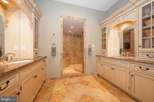 226 MCCLENAGHAN MILL RD, Wynnewood, PA 19096