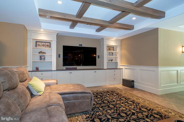 226 MCCLENAGHAN MILL RD, Wynnewood, PA 19096