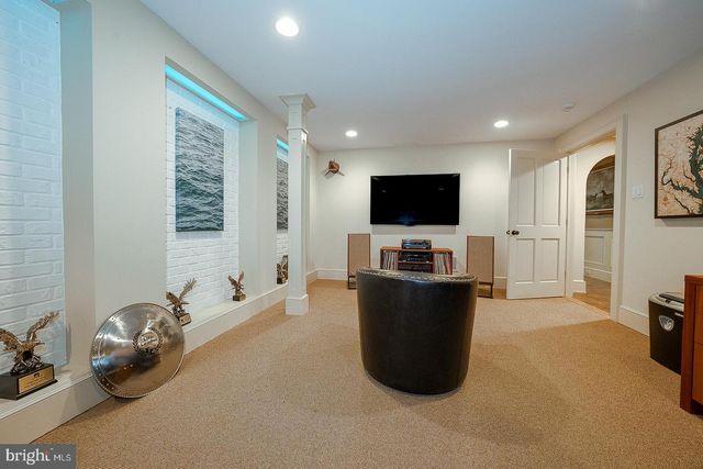 226 MCCLENAGHAN MILL RD, Wynnewood, PA 19096