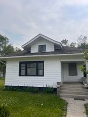 2319 S Main Street, Elkhart, IN 46517