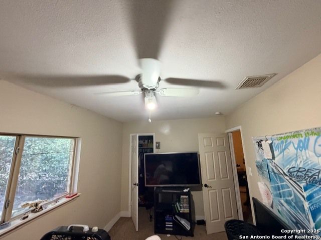 10107 Cedarvale Drive, San Antonio, TX 78245