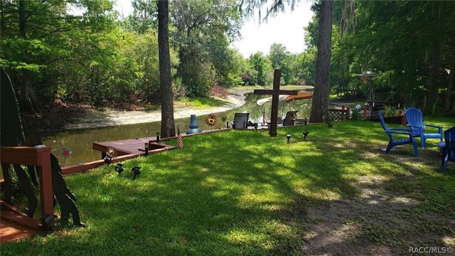 5601 S Perch Drive, Floral City, FL 34436