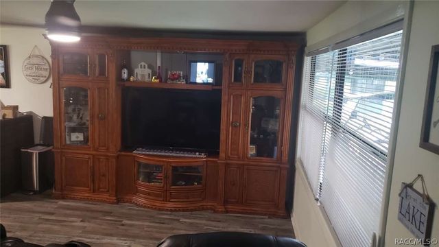 5601 S Perch Drive, Floral City, FL 34436