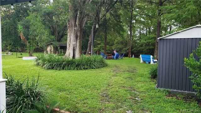 5601 S Perch Drive, Floral City, FL 34436