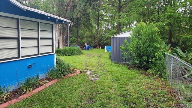 5601 S Perch Drive, Floral City, FL 34436