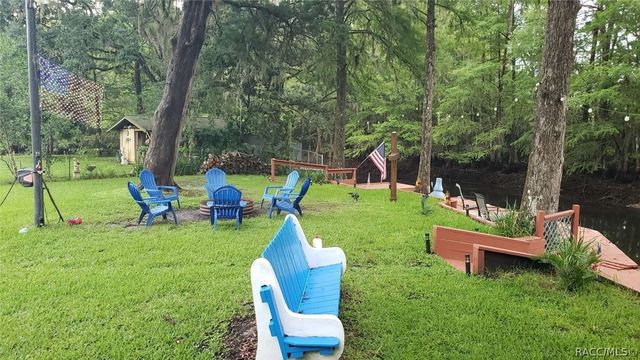 5601 S Perch Drive, Floral City, FL 34436