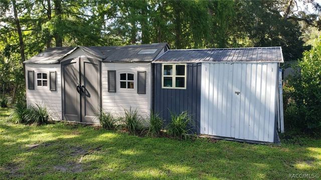 5601 S Perch Drive, Floral City, FL 34436