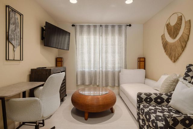 201 Augusta Drive, Palm Desert, CA 92211