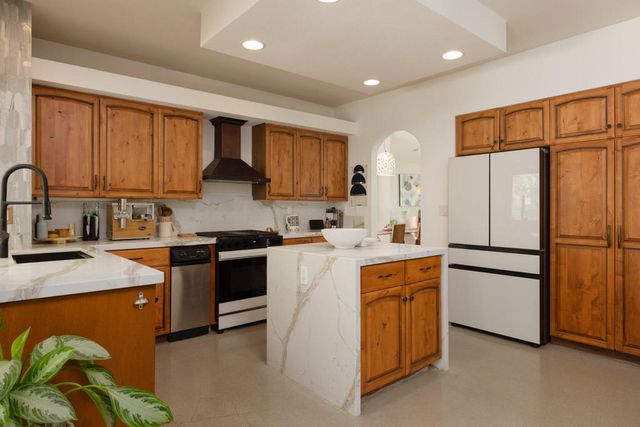 201 Augusta Drive, Palm Desert, CA 92211