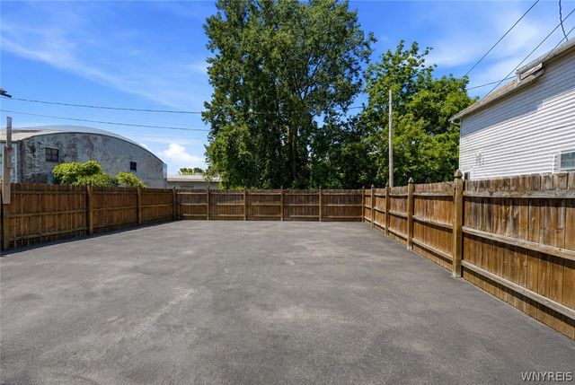 210 Oliver Street, North Tonawanda, NY 14120