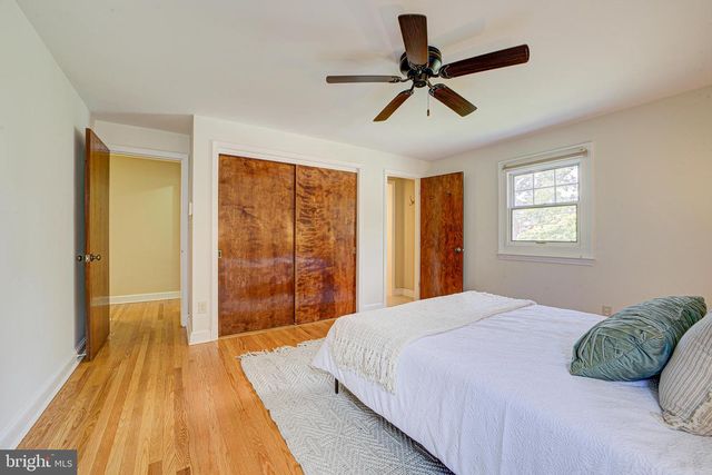 6717 44TH AVE, Hyattsville, MD 20782