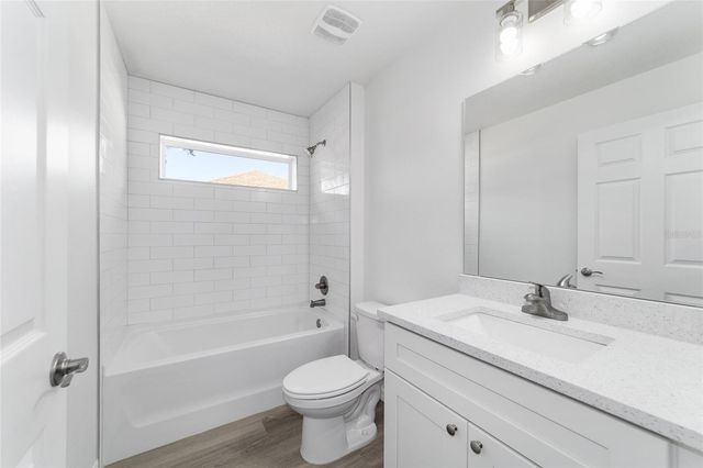 24310 NW FALCON AVENUE, Dunnellon, FL 34431