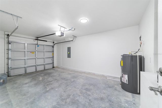 24310 NW FALCON AVENUE, Dunnellon, FL 34431