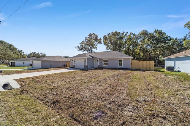 24310 NW FALCON AVENUE, Dunnellon, FL 34431