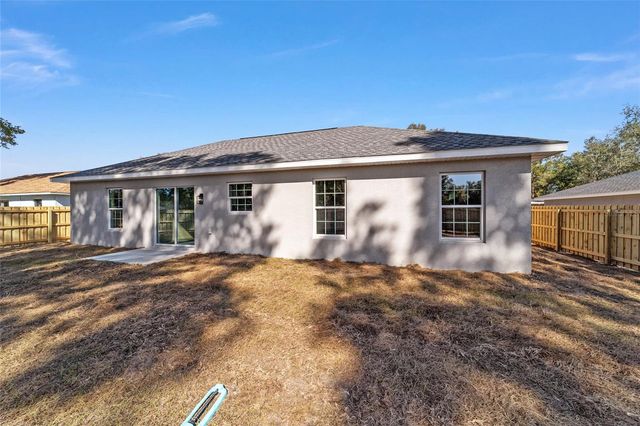 24310 NW FALCON AVENUE, Dunnellon, FL 34431