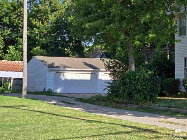 312 N Mulberry Street, Abilene, KS 67410