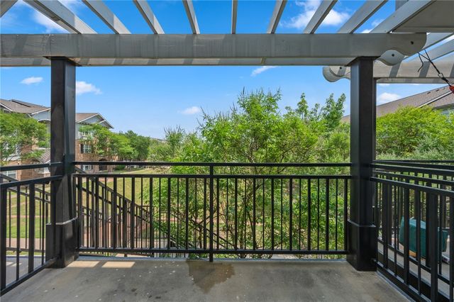 1725 Harvey Mitchell 2123, College Station, TX 77840