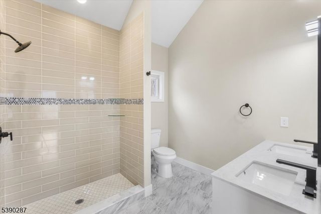 108 Mt Olive Rd, Mount Olive Twp., NJ 07836