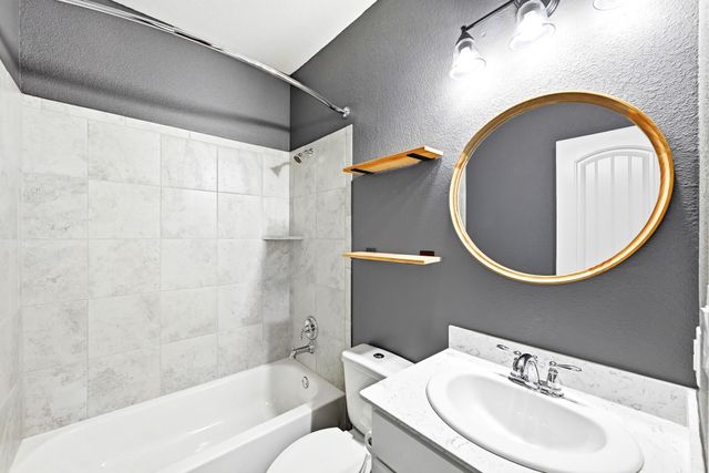 2907 Cattleman GLN, Round Rock, TX 78664