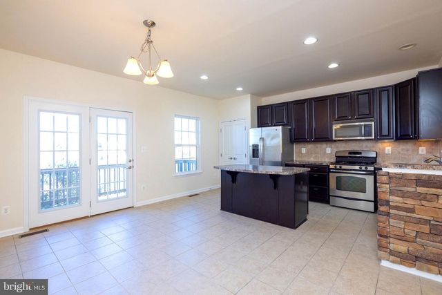 202 FIESTA DR, Stephenson, VA 22656