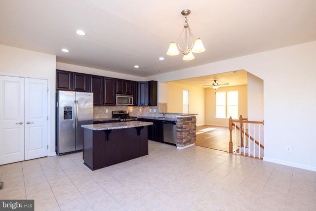 202 FIESTA DR, Stephenson, VA 22656