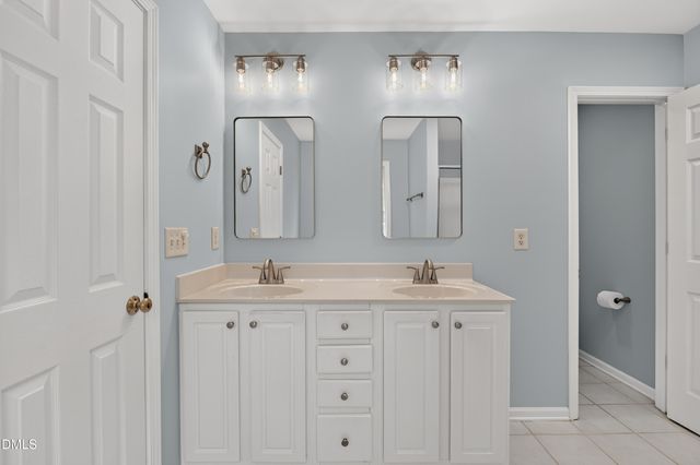 3013 Englefield Drive, Raleigh, NC 27615