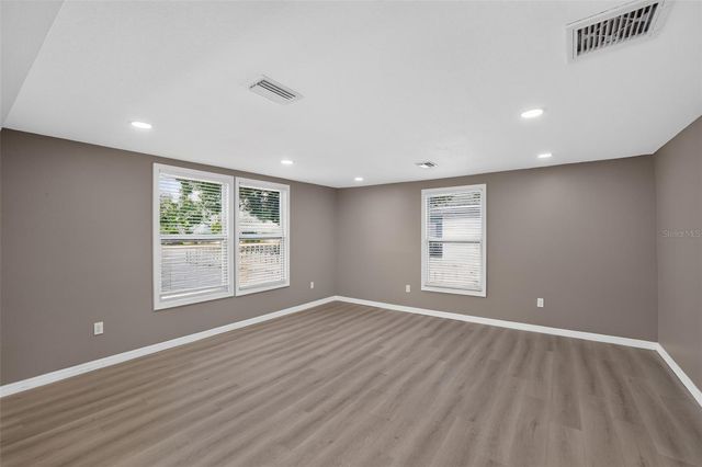 4521 41ST AVENUE N, St Petersburg, FL 33714