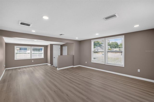 4521 41ST AVENUE N, St Petersburg, FL 33714