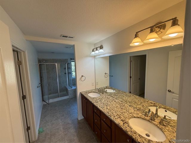 26004 E Elmhurst Place, Aurora, CO 80016