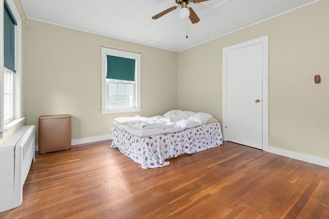 557 Main St, West Newbury, MA 01985