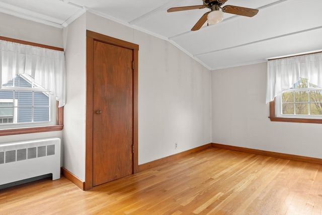 557 Main St, West Newbury, MA 01985
