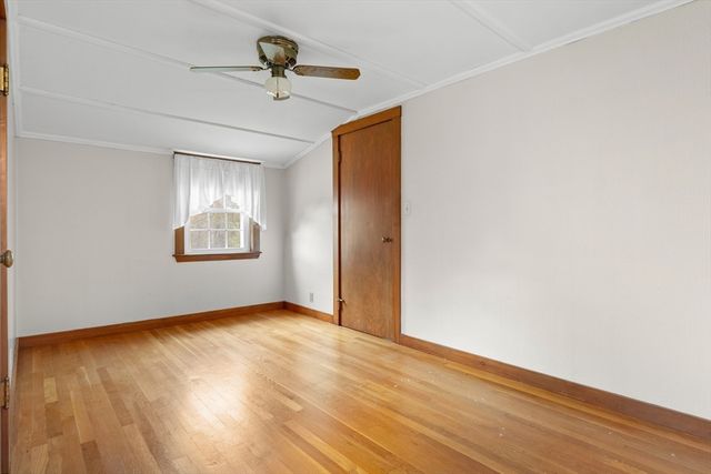 557 Main St, West Newbury, MA 01985