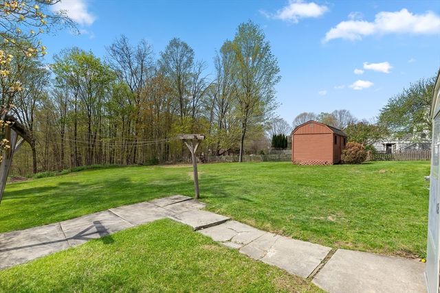 557 Main St, West Newbury, MA 01985