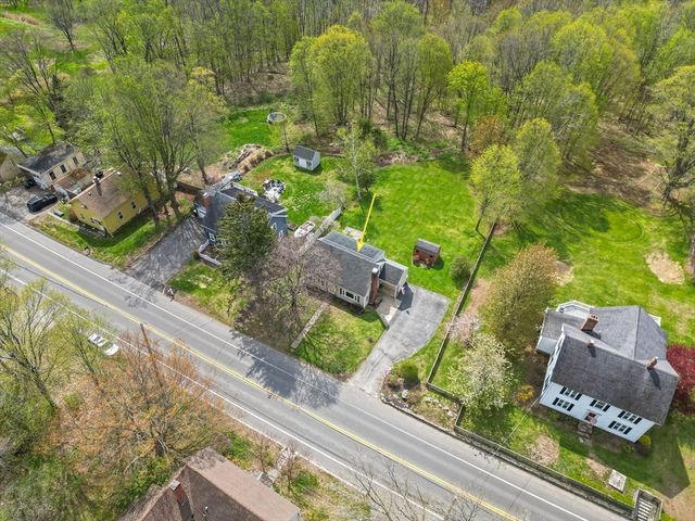 557 Main St, West Newbury, MA 01985