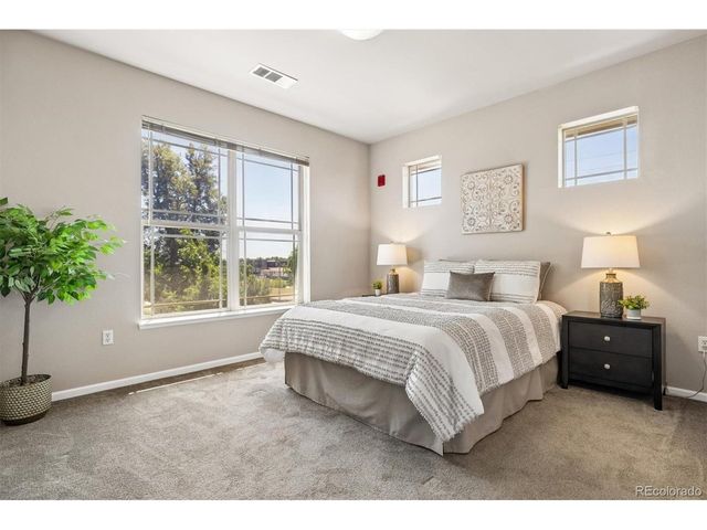 8073 W 51st Pl 302, Arvada, CO 80002