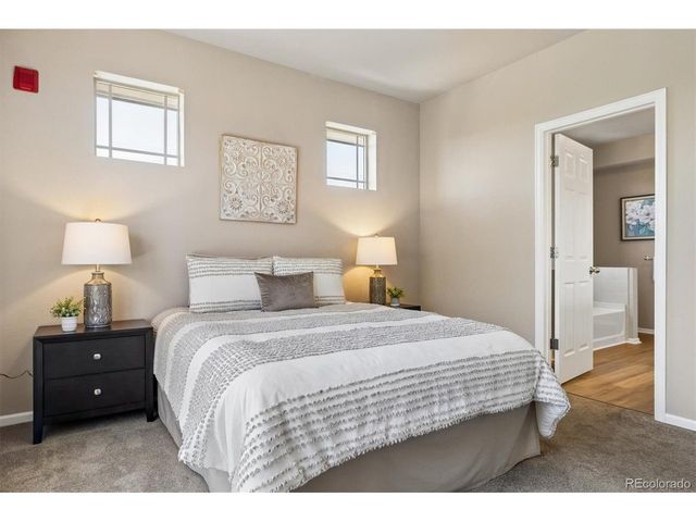 8073 W 51st Pl 302, Arvada, CO 80002
