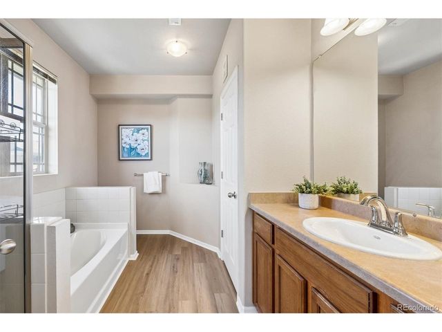 8073 W 51st Pl 302, Arvada, CO 80002