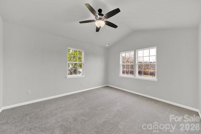 112 N Woodcliff Lane, Mount Holly, NC 28120