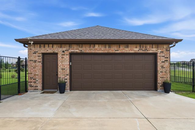 14099 Windrow Drive, Talty, TX 75126