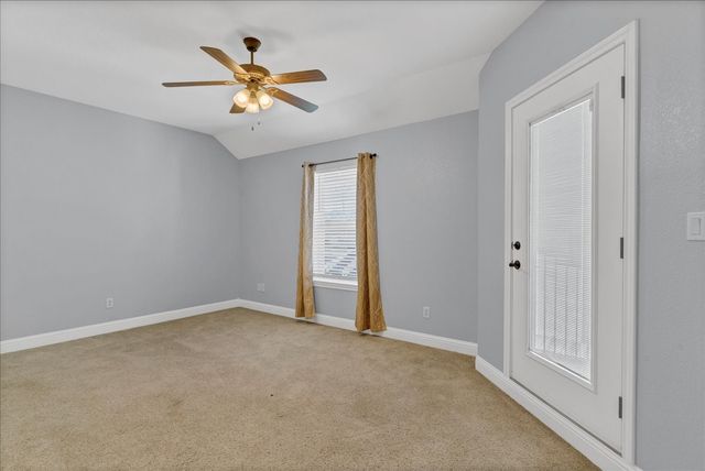 3300 Fountain Way, Granbury, TX 76049