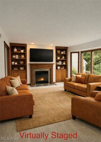 8449 Settlers Passage, Brecksville, OH 44141