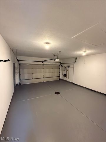 8449 Settlers Passage, Brecksville, OH 44141