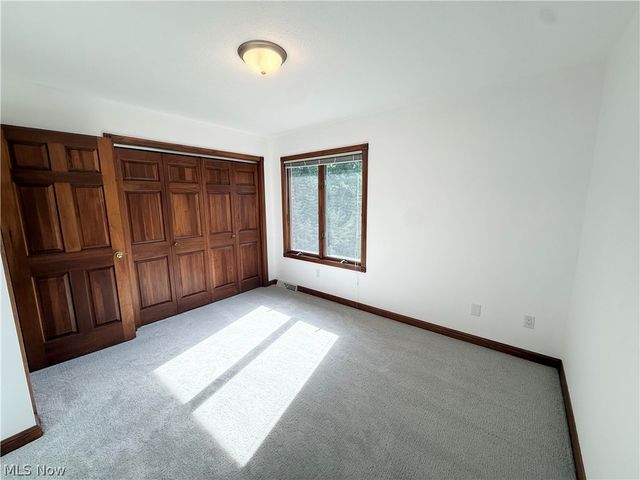 8449 Settlers Passage, Brecksville, OH 44141