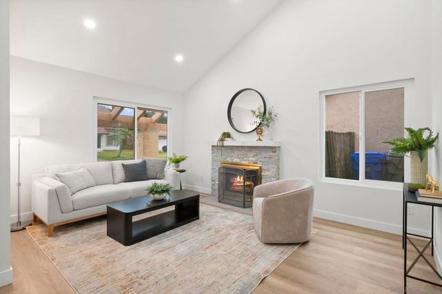 4468 White Pine Way, Oceanside, CA 92057