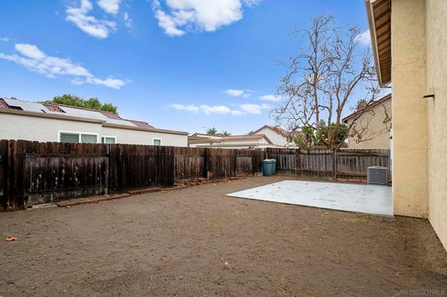 4468 White Pine Way, Oceanside, CA 92057